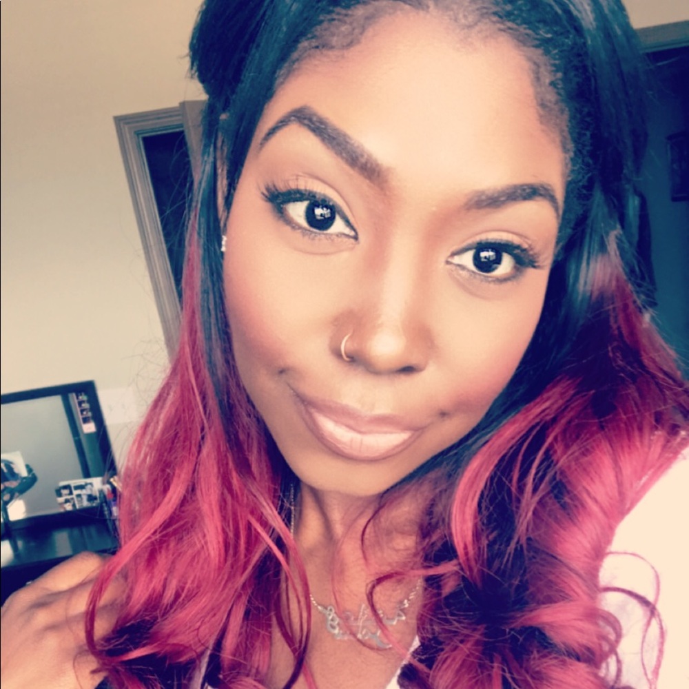 Meet your Posher, Aiysha